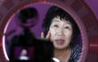 Youtuber de 70 anos faz sucesso na Coreia do Sul e dá novo sentido à beleza